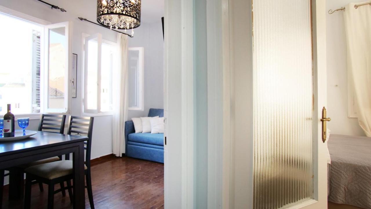 Heart-Warming Eleni Apartment In Corfu Town Екстер'єр фото